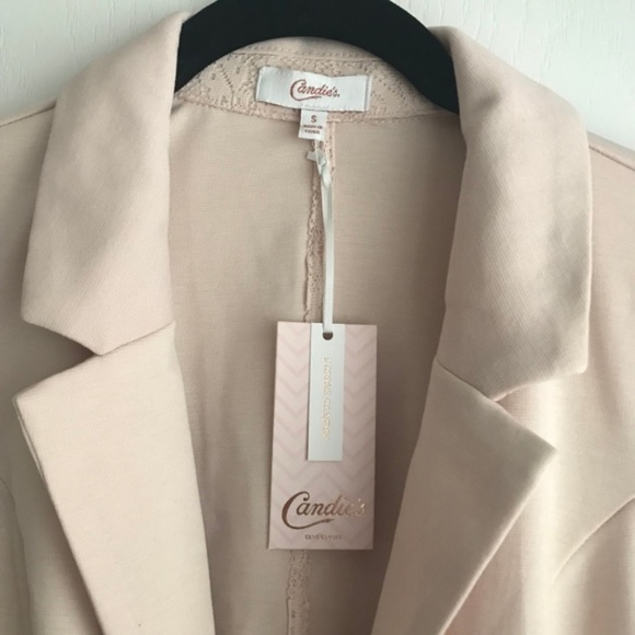 Candie's® Ruched Lace Knit Blazer in Blush - NWT - Picture 4 of 4